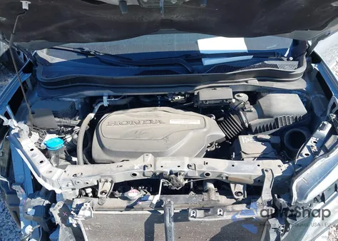 2018 Honda Ridgeline Rtl-T из США, поврежденный, VIN 5FPYK3F60JB005784